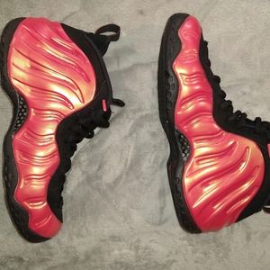 Air Foamposite One pro lava red and black size 11